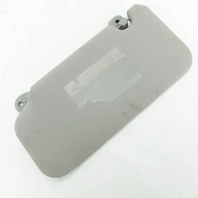 Parasol derecho pasajero Pontiac Torrent 2006 2007 2008 2009 daños Foto 1 de 4