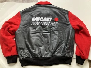 DUCATI Italy LEATHER Motorcycle PERFORMANCE RACING Jacket LETTERMAN CMJ VARSIT L - Bild 1 von 11