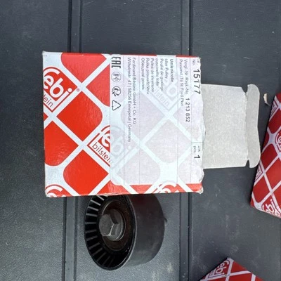 Poulie de ralenti tendeur de courroie FEBI BILSTEIN 15177 pour Ford Cougar Focus Maverick M - Photo 1/2