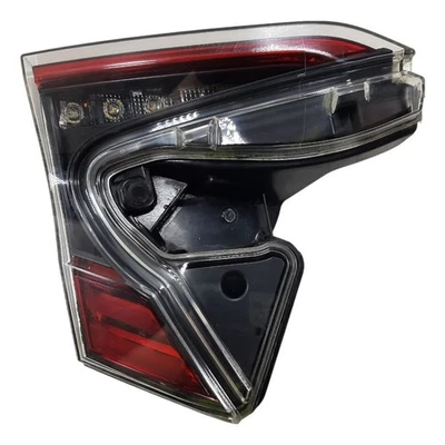 Задний фонарь на левую сторону задней двери TOYOTA C-hr Dynamic 2018 81590F402000 - Изображение 1 из 4