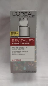 NIB L'Oreal Revitalift Bright Reveal Brightening Day Moisturizer SPF 30 10/24 - Picture 1 of 1