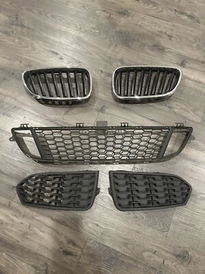 BMW 228i XDRIVE 2016 paneles de parrilla delanteros diestro/derecho OEM cubiertas antiniebla genuinas F22 Foto 1 de 4