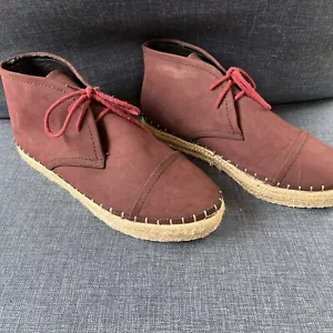 Womens Wine Color Tie On Shoes Size 9 With Rubber Soles By Beston Faux Suede - Picture 1 of 12