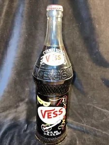 Vintage Vess ACL Soda Pop Bottle, Guitar & Mask Design, 24 Fl. Oz Full Rare - Picture 1 of 5