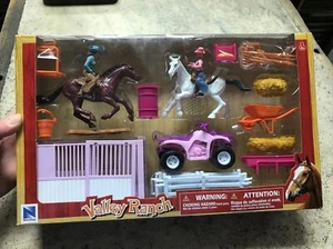 New 2019 NewRay Valley Ranch Horse Farm Playset - Pink 4 Wheeler - Fast Ship! - Picture 1 of 15