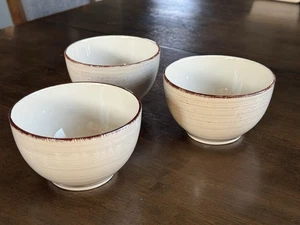 Pfaltzgraff Sadie Cream 5.5" Bowls Stoneware, Cereal, Ice Cream Set Of 3 - Picture 1 of 16