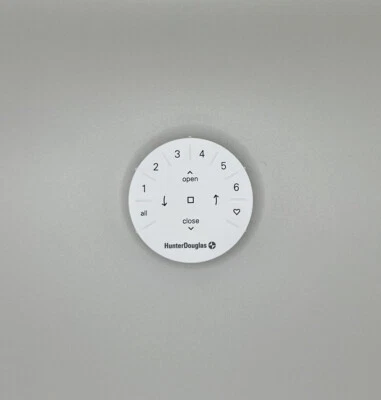 Powerview Gen3 NEW (SEE DETAILS) Hunter Douglas Pebble White Remote Only - Image 1 of 4