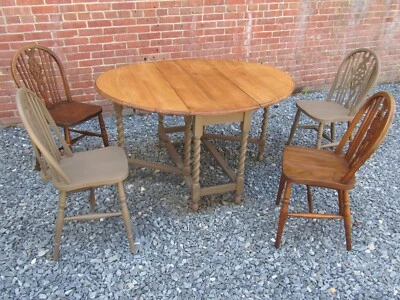 Antigua mesa inglesa de los años 20 roble macizo cebada torcido hierro hoja caída gateleg  Foto 1 de 4