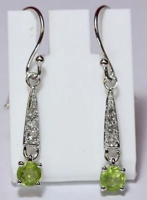Eleganti Orecchini In Peridoto E Topazio Bianco Da 0,95 Carati In Argento 925 - Immagine 1 di 4
