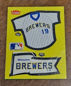 1985 Fleer - Team Stickers Inserts Milwaukee Brewers Jersey/Pennant - Picture 1 of 2