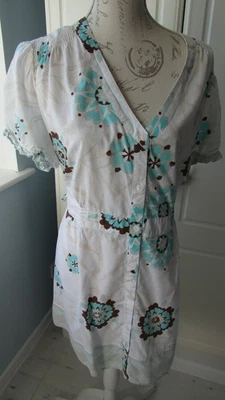 White Turquoise Floral Tunic top from Gorgeous at Debenhams, size UK 22 - Image 1 of 4