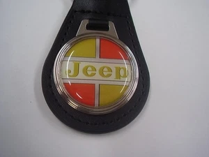 JEEP   KEY CHAIN  VINTAGE 60'S LOGO  LEATHER FOB  FREE POSTAGE - Foto 1 di 3