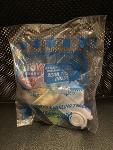 McDonald's Happy Meal Toy Story 4 - #10 Gabby Gabby's wirbelnde Teetasse 2019 Neu - Bild 1 von 3