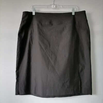 Falda recta y lápiz negra de longitud corta Avenue para mujer talla 14/16 nueva con etiquetas Foto 1 de 4