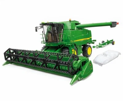 BRUDER 1:16 IN PLASTICA - MIETITREBBIA JOHN DEERE T670i  ART 02132 - Immagine 1 di 3