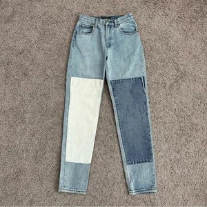 Brandy Melville Jeans Womens Size XS Denim Colorblock Patchwork Mom - Picture 1 of 13