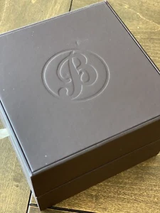 Beautiful Brooklyn Company Watch Box Case - Picture 1 of 4