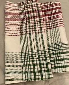 Target Threshold Holiday Plaid Red/Green Cloth Napkins Set/2 Nwot - Picture 1 of 3