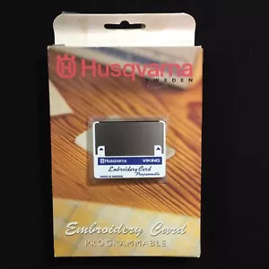 Carta da ricamo programmabile Husqvarna Viking - #1+ Rose Iris Scandinavia 256 Kb - Foto 1 di 5