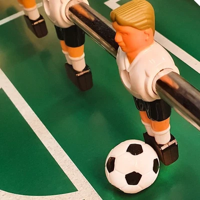11 Tischkicker Figuren 16mm - Tisch Fussball Kicker Figuren Kickertisch Zubehör - Bild 1 von 4