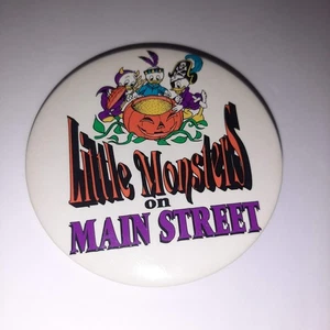 Disneyland Special Event LITTLE MONSTERS ON MAINSTREET Halloween 90er Button - Bild 1 von 3