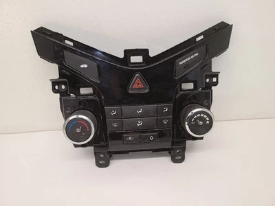 Chevrolet Cruze 2012-2016 control de temperatura limitado Opt KA1 95146208 Foto 1 de 4