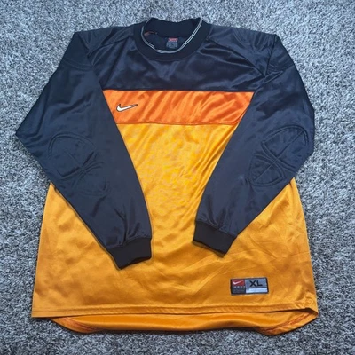 Camiseta de portero vintage Nike talla XLarge naranja y negra hecha en Reino Unido Foto 1 de 4
