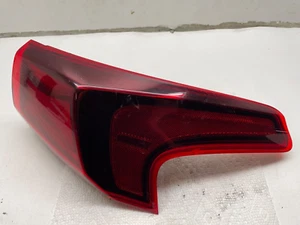 OEM 2019 2020 HYUNDAI SANTA FE REAR RIGHT DRIVER SIDE TAIL LIGHT QUARTER - Picture 1 of 6