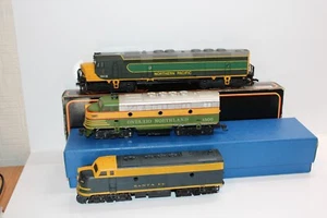 3 x HO Vintage Dummy Diesel Cars - Bachmann Santa Fe 282, AMH FP45 & COX FP7 - Picture 1 of 12