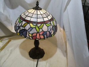 Vintage Tiffany Style Stained "Glass" Table Lamp Floral Pink Blue Green 18" Tall - Picture 1 of 9