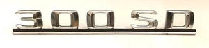 80 81 82 83 84 85 MERCEDES 300SD EMBLEM LOGO BADGE Nameplate Script OEM 300 SD - Bild 1 von 3