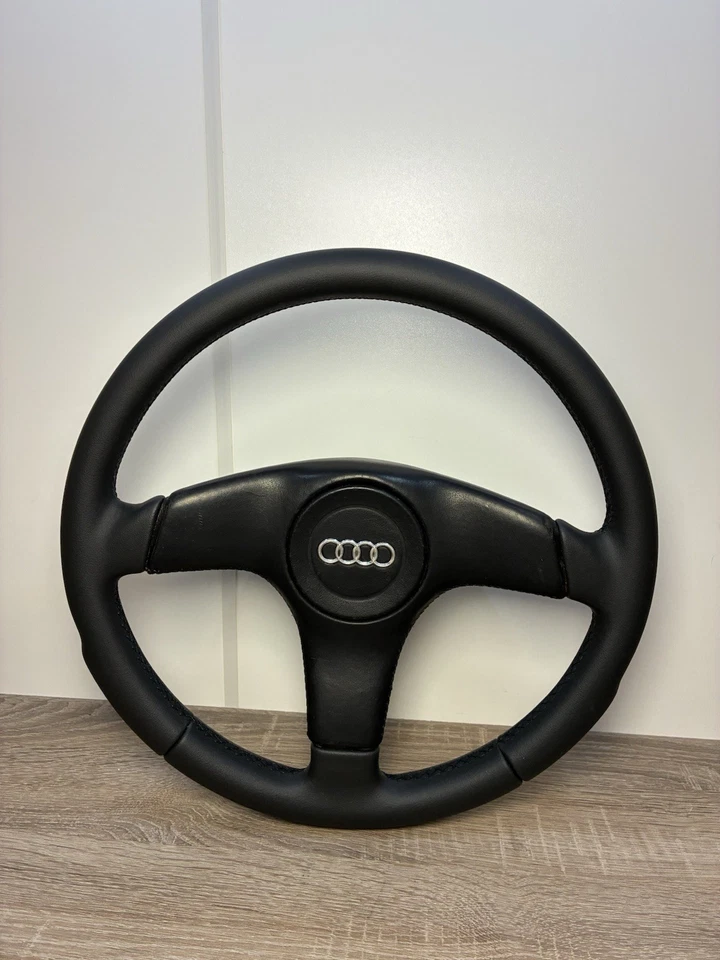 Volante Audi Nardi raro S2 S4 90 200 C4 C3 couro novo - Imagem 1 de 4
