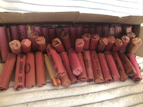 12 Rolls of U.S Lincoln Pennies Mostly Pre-1982 Unsearched ￼Collection 600  Old Cover