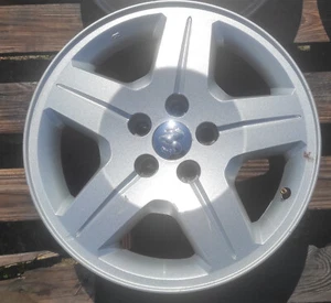 Jante Alu DODGE Caliber 17 Pouces - 6.5Jx17 ET39 - Réf : 05191765AB (G) - Picture 1 of 7