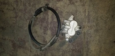 Pinza de freno delantera 07 Kawasaki Vulcan 1500 VN1500 Classic FI 44C Foto 1 de 4