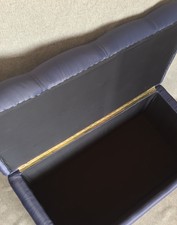 Storage ottoman