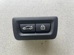 2008-2012 BMW 750i F01 ~ TRUNK LID UNLOCK SWITCH ~ 61319275121 - Picture 1 of 3