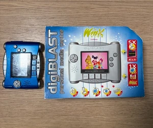 Digiblast Winx COMPLETO + SECONDA CONSOLE BLU PER PEZZI DI RICAMBIO - Foto 1 di 9