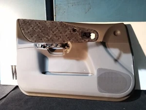 Mazda Familia BJ3P Front Left Door Card (C203T) - Imagen 1 de 6