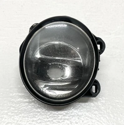 07-21 OE BMW E92 LCI 335xi VALEO Faro antiniebla delantero derecho M-Sport 63177839866 535i Foto 1 de 4