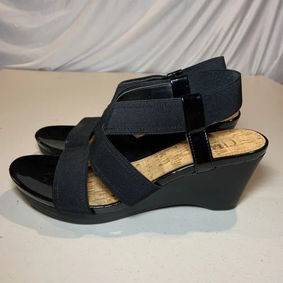 Tacones Chaps negros con cuña punta abierta para mujer talla 8 [N6] Foto 1 de 4