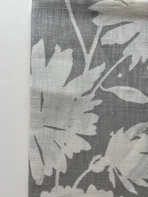 Remanente de tela de pala Kate plateada Kravet Gerbera 24"x24" Foto 1 de 2