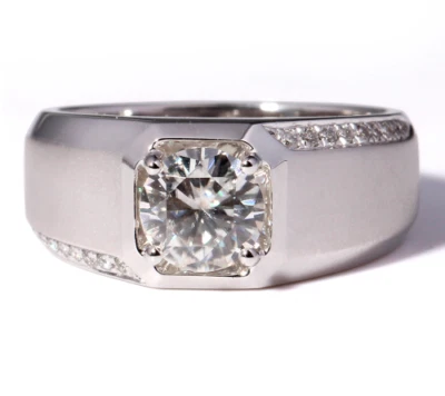 Anillo de boda y compromiso meñique circonita cúbica corte redondo de 2,00 quilates para hombre Foto 1 de 4