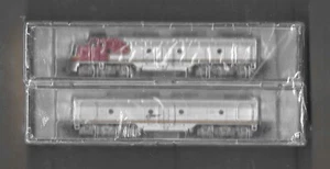Life-Like N-Scale Pair E8/9 Loco AT & SF Powered & Dummy 83L & 83A #7828 SEALED - Picture 1 of 9