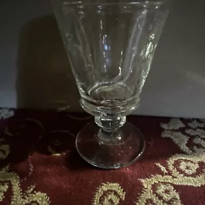 2 BIENEN VON LA ROCHERE GLAS GESTIELT 5 1/2" WASSERKELCHE ERHABENE BIENEN beschädigt - Bild 1 von 6