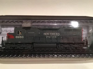 HO Atlas 10002784 Southern Pacific SD35 Diesel Locomotive SP #6950 DCC LokSOUND - Picture 1 of 11
