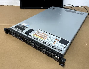 Dell PowerEdge R630 E5-2620 v3 2,40 GHz 64 Go DDR4 2 x 750 W 8 x 300 Go SAS - Photo 1/13