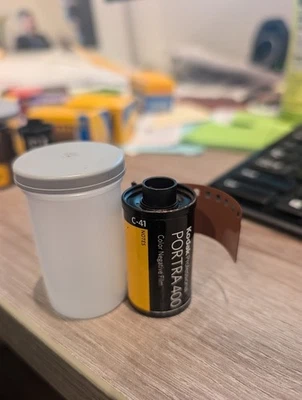 10 Rolls Kodak Portra 400 36 exp. 35mm Color Negative Film  ex10/24 cold storage - Image 1 of 4