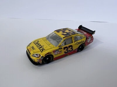 2010 Clint Bowyer #33 Cheerios 1/64 NASCAR Diecast Loose - Image 1 of 4