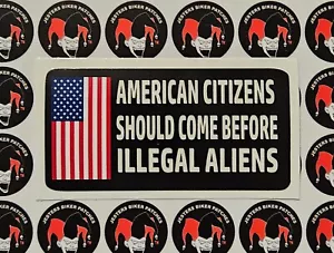 Adesivo casco vinile cappello rigido American Citizens Before Illegal Aliens - Foto 1 di 1